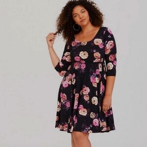 TORID SIZE 0 OR L/XL WOMANS DRESS